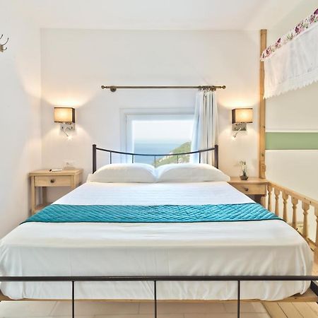 Kyra Panagia Mountain & Sea Villa מראה חיצוני תמונה